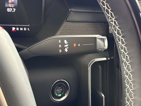 New 2026 GMC Acadia Denali w/ Super Cruise Package image 22