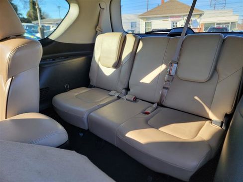 Used 2018 Nissan Armada Platinum w/ Captain Seat Package image 17