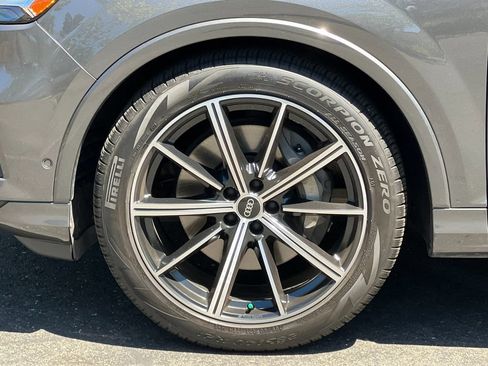 Used 2021 Audi Q7 3.0T Premium Plus w/ Executive Package AWD/4WD image 38