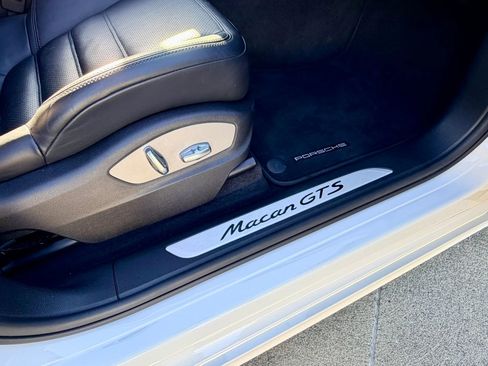 Used 2017 Porsche Macan GTS image 23