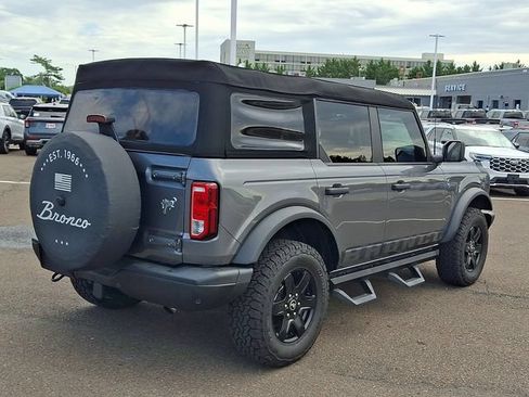 Used 2023 Ford Bronco Black Diamond AWD/4WD image 6