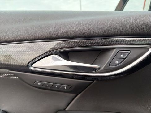 Used 2023 Buick Envision Essence w/ Sport Touring Package image 20