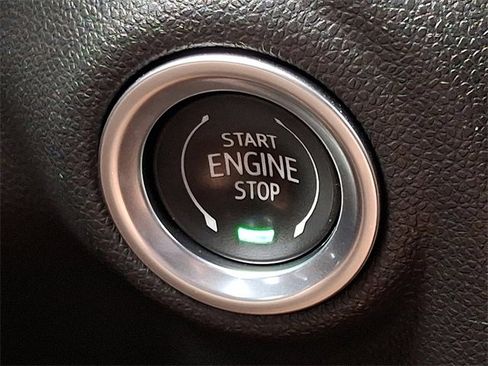 Certified 2022 Chevrolet Silverado 1500 RST image 22