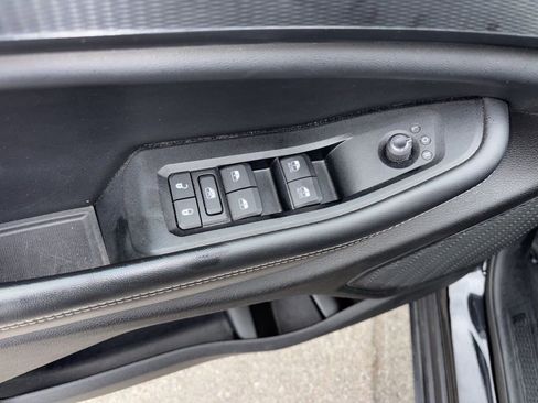 Used 2023 Jeep Grand Cherokee L Laredo RWD image 21