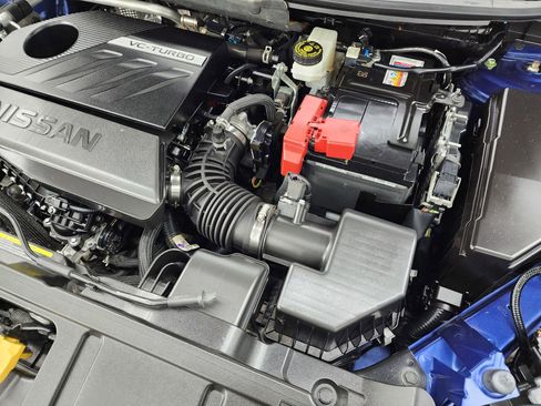 Used 2023 Nissan Rogue SV image 18