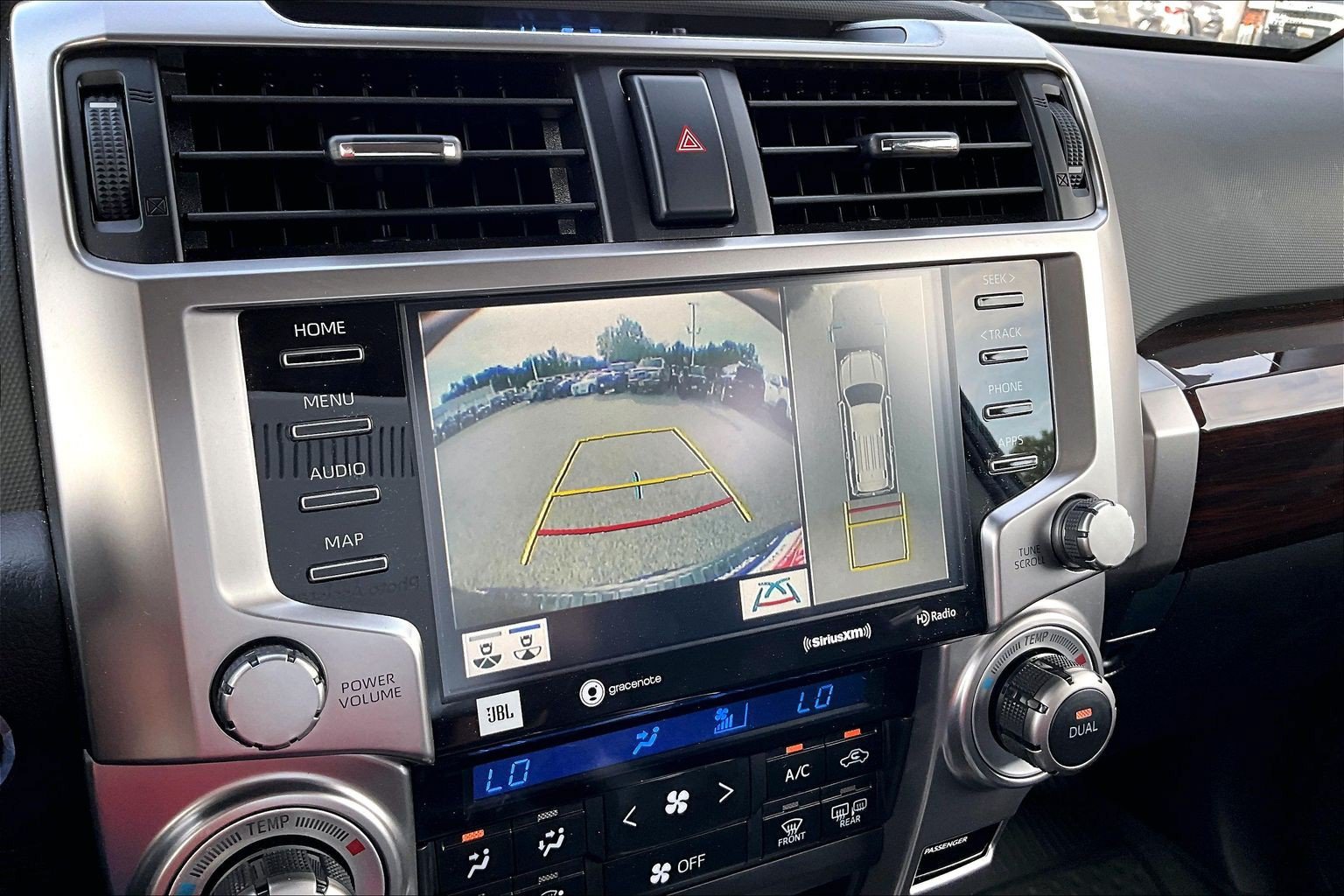 Used 2023 Toyota 4Runner Limited AWD/4WD image 18