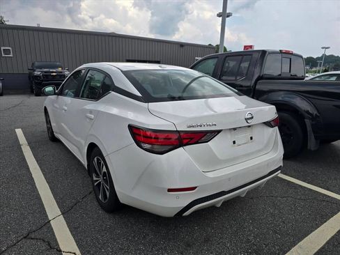 Used 2021 Nissan Sentra SV FWD image 10