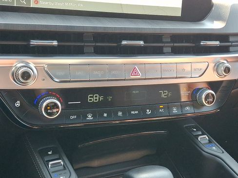 Used 2024 Kia Telluride SX Prestige AWD/4WD image 16