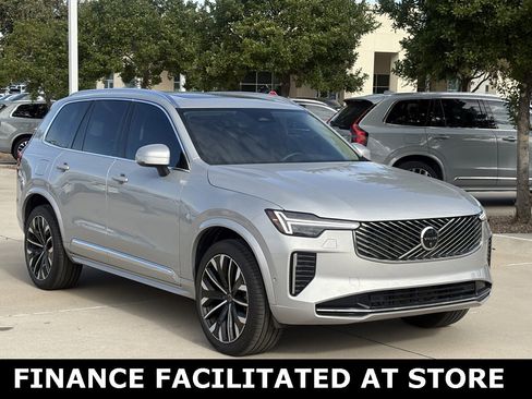 Certified 2025 Volvo XC90 B6 Plus image 5