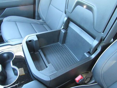 New 2026 GMC Yukon Elevation w/ Elevation Premium Package image 25