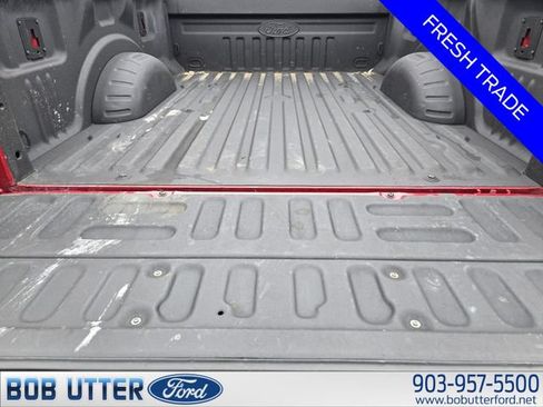 Certified 2022 Ford F250 Platinum w/ FX4 Off-Road Package AWD/4WD image 31