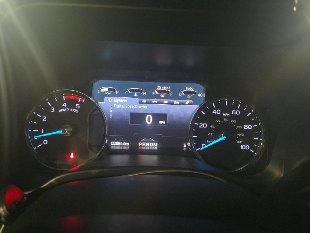 Used 2021 Ford F250 Lariat w/ Lariat Ultimate Package AWD/4WD image 17