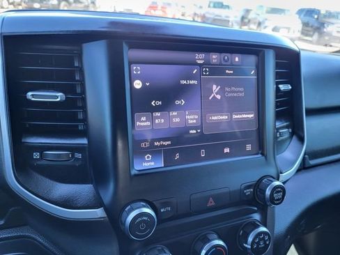 Used 2022 RAM 1500 Big Horn AWD/4WD image 16