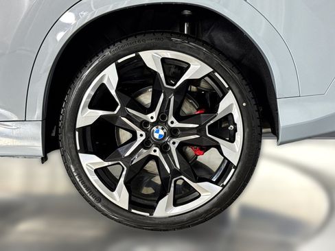New 2026 BMW X2 xDrive28i w/ Technology Package AWD/4WD image 13
