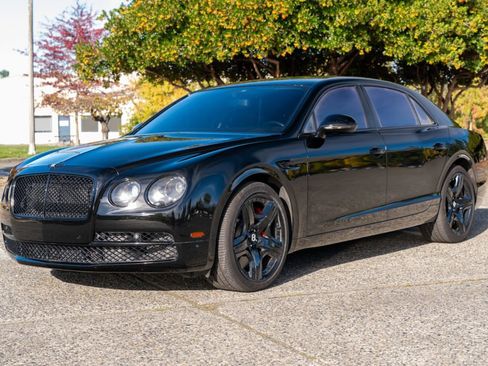 Used 2015 Bentley Flying Spur V8 image 23