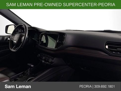 Used 2025 Dodge Durango GT image 31