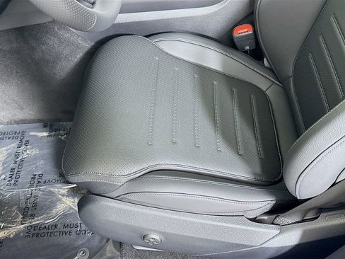 Used 2026 Mercedes-Benz GLC 300 4MATIC image 20