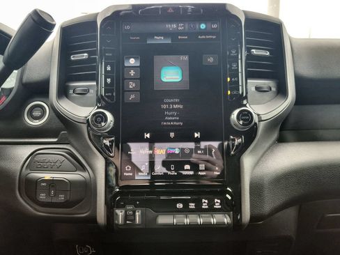 New 2026 RAM 3500 Tradesman AWD/4WD image 15