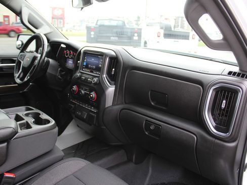 Used 2020 Chevrolet Silverado 1500 LT w/ All-Star Edition image 22