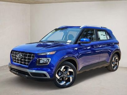 New 2025 Hyundai Venue SEL