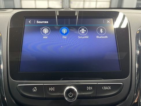 Used 2024 Chevrolet Equinox RS w/ RS Leather Package AWD/4WD image 25