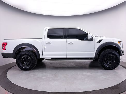 Used 2019 Ford F150 Raptor w/ Equipment Group 802A Luxury AWD/4WD image 39