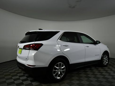 Used 2022 Chevrolet Equinox LT image 10