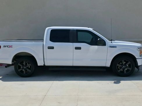 Used 2018 Ford F150 XL w/ Equipment Group 101A Mid RWD image 2