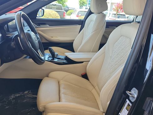 Used 2022 BMW 540i w/ Convenience Package RWD image 15