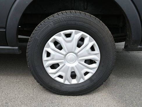 Used 2025 Ford Transit 350 XLT RWD image 30