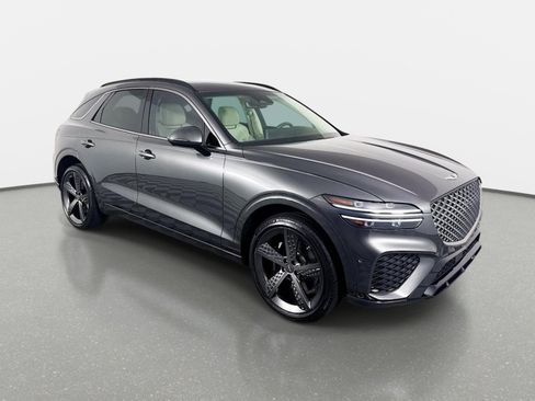 Used 2024 Genesis GV70 3.5T Sport w/ Sport Advanced Package AWD/4WD image 3