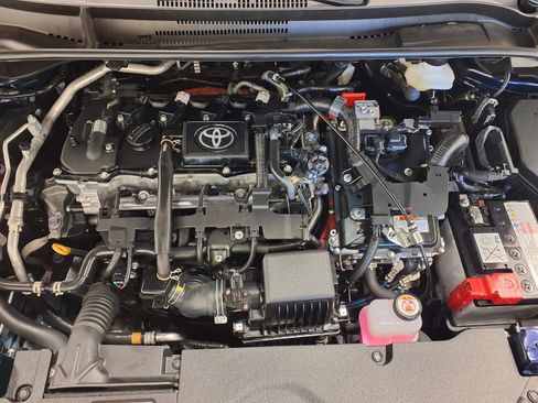 Used 2025 Toyota Corolla LE image 29