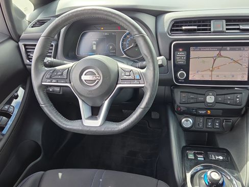Used 2023 Nissan Leaf SV Plus image 13
