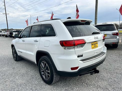 Used 2020 Jeep Grand Cherokee Limited AWD/4WD image 19