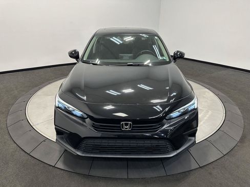 Certified 2022 Honda Civic EX image 3