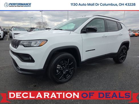 New 2026 Jeep Compass Latitude image 3