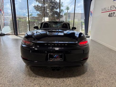 Used 2018 Porsche 718 Boxster S RWD image 8