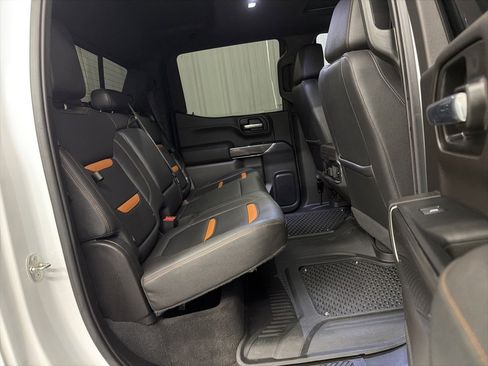 Used 2022 GMC Sierra 1500 AT4 w/ AT4 Premium Package image 28