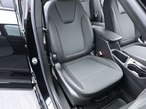 Used 2023 Buick Encore GX Select w/ Experience Buick Package AWD/4WD image 19