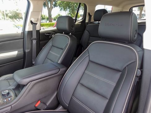 Used 2022 GMC Acadia Denali AWD/4WD image 22