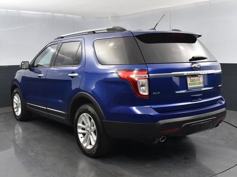 Used 2014 Ford Explorer XLT w/ Equipment Group 202A AWD/4WD image 7