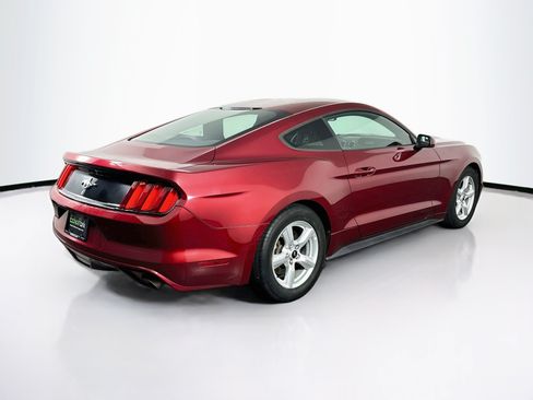 Used 2015 Ford Mustang Coupe RWD image 9