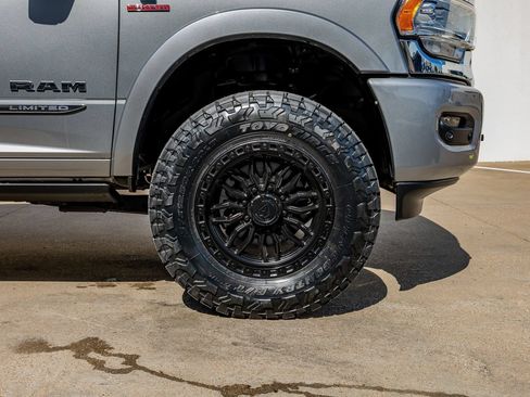 Used 2023 RAM 2500 Limited AWD/4WD image 12