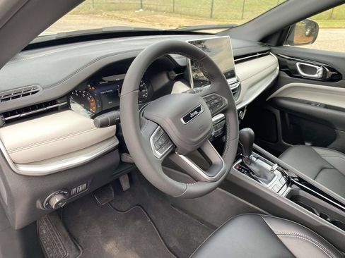 New 2026 Jeep Compass Limited AWD/4WD image 45