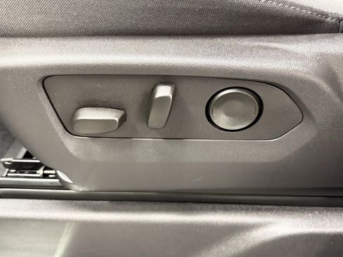 New 2025 GMC Sierra 1500 Elevation w/ Preferred Package image 26