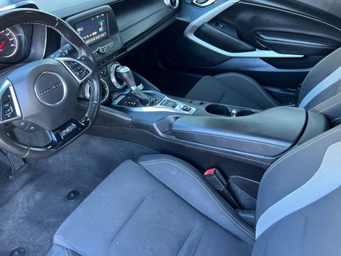Used 2017 Chevrolet Camaro LT image 9