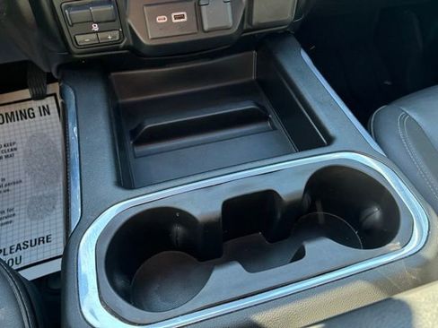 Used 2022 Chevrolet Silverado 1500 RST w/ Convenience Package II image 18