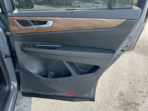New 2026 Volkswagen Atlas SE FWD image 48