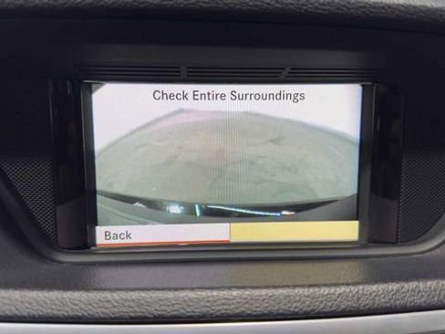 Used 2010 Mercedes-Benz E 350 Sedan image 20