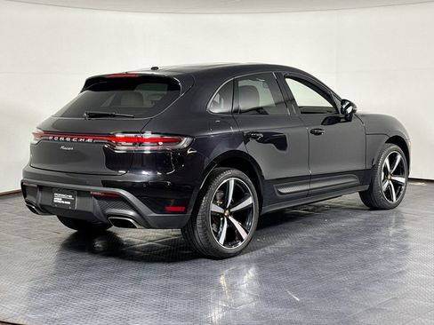 Certified 2024 Porsche Macan AWD/4WD image 7